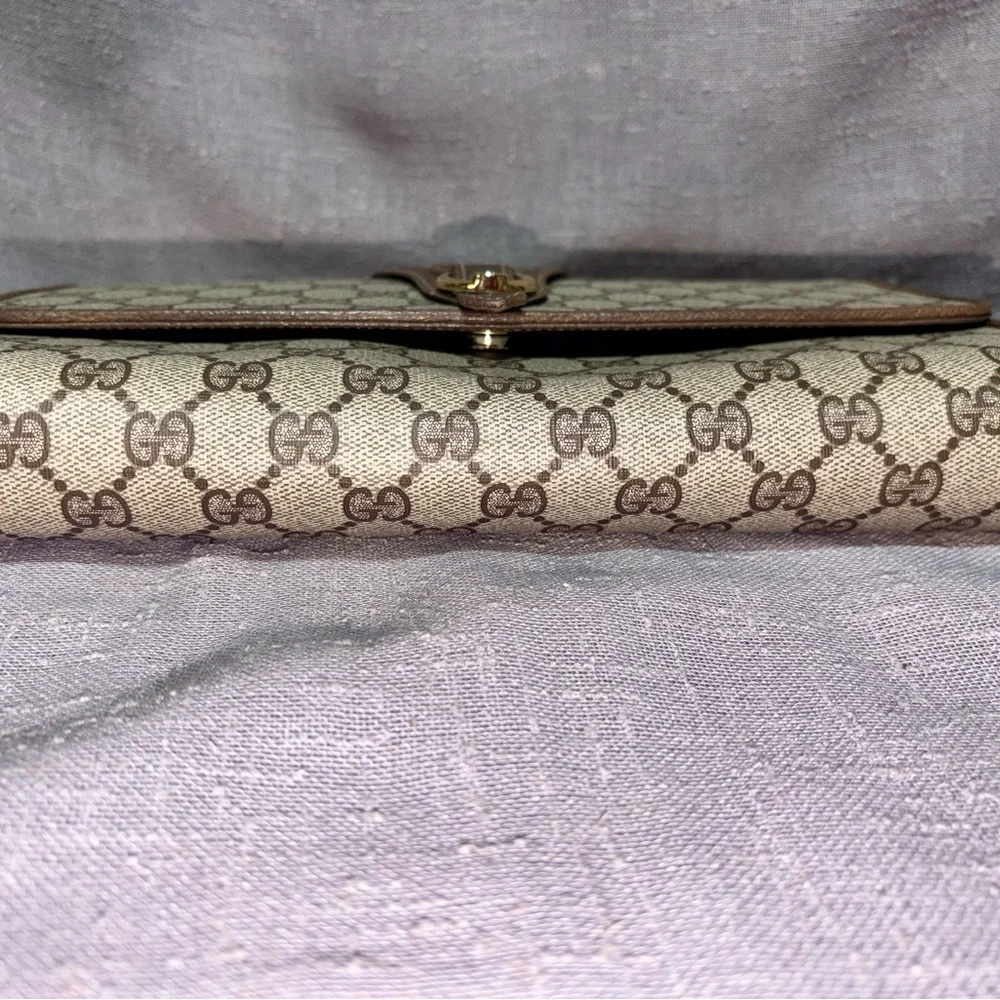 Gucci Beige GG Supreme Crossbody with Brown Leather Trim and Gold Chain - Picture 8 of 8